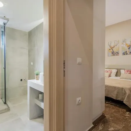 Bright & Stunning Flat In The Centre Zakynthos Town